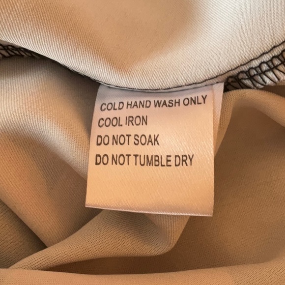 COPY - Princess Polly mini black dress with pink flowers - Picture 7 of 7